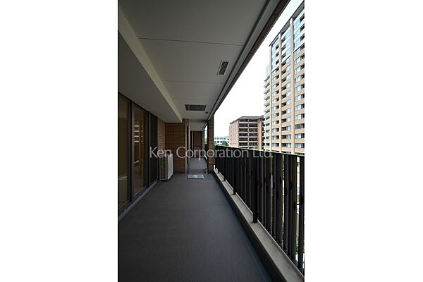 バルコニーを拡大表示