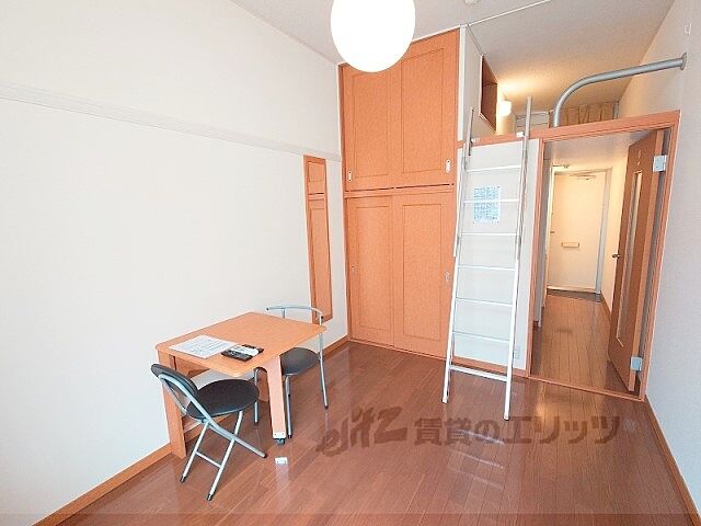 室内