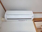エアコン付きで夏も冬も快適♪