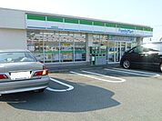 ファミリーマート松阪高町店 364m