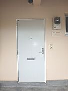 玄関ドア