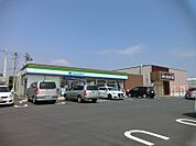 ファミリーマートみくも店 863m