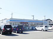 ローソン松阪大津町店 831m