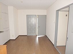 Anniversary　Mansion 2E 2階2LDKのリビング/ダイニング