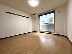 サープラス城南 101 1階1Kのリビング/ダイニング