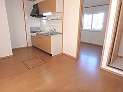 JR参宮線 田丸駅 徒歩15分の賃貸アパート 1階2DKのリビング/ダイニング