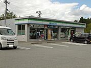 ファミリーマート勢和多気店 5834m