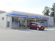 ローソン松阪本町店 438m