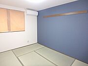 畳が落ち着く6帖の和室☆