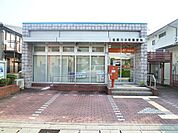 松阪川井町郵便局 943m