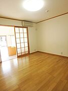 残置物ですがエアコン付いてます♪