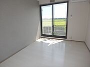 人気の白い床です☆おしゃれなグレーの壁が目を引きます☆