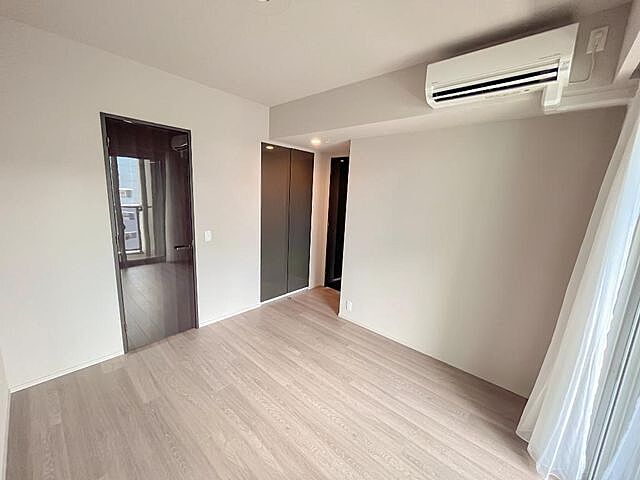 寝室 ローレルタワールネ浜松町 13階/-