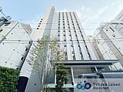 2023年5月竣工の築浅マンション。外観デザインもスマートなラインで気品に溢れ、優しさの中にも格調の高さが感じられます。