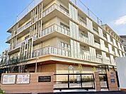 中央区立豊海小学校 徒歩11分。 830m