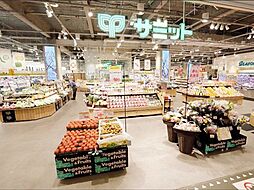 サミットストアららテラスHARUMIFLAG店 徒歩2分。 90m
