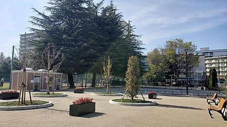 こどものひろば公園 徒歩21分。 1610m
