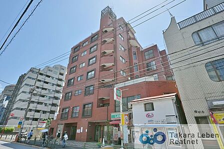 JR総武・中央線【大久保】駅徒歩5分、1階にローソンストア100がありお買い物便利なマンションです。