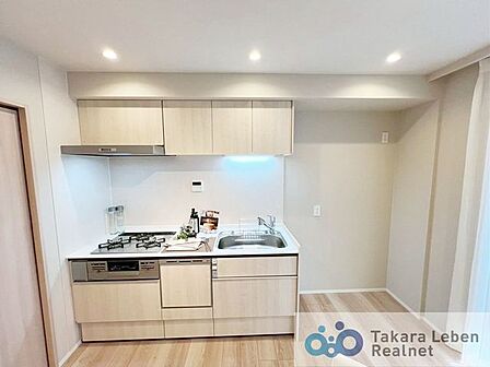 十分な収納にこだわった使いやすいキッチンでは、効率よく、お料理を思う存分楽しめそう。