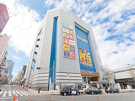 BIGBOX高田馬場 徒歩20分。 1560m