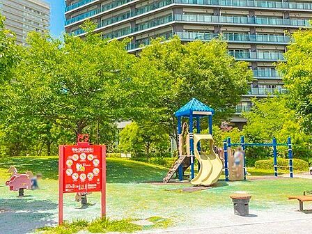 区立港南和楽公園 徒歩9分。 660m