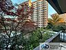 その他：バルコニーからの眺望。室内にも爽やかな風と心地の良い日差しが差し込みます。