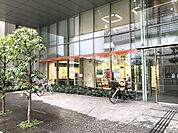 港港南郵便局 徒歩12分。 960m