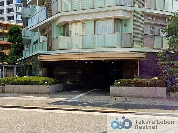 エントランスを拡大表示