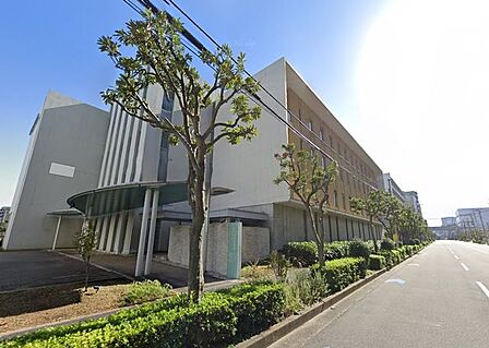 医療法人青峰会くじらホスピタル 徒歩9分。 690m