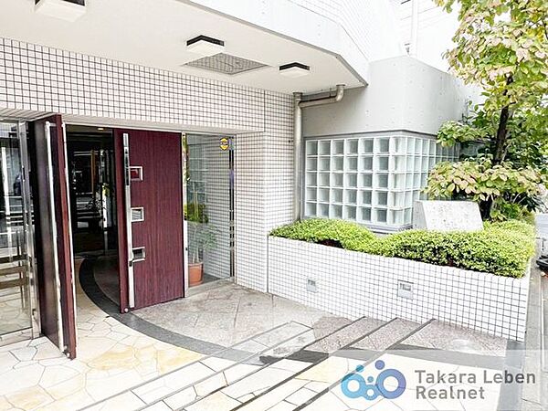 エントランスを拡大表示