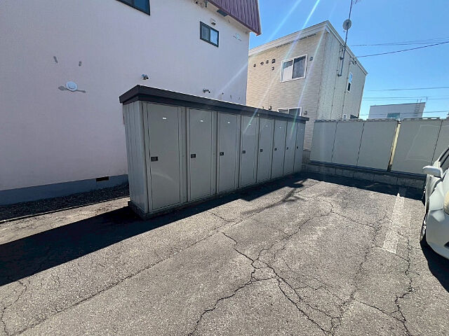 その他
