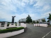 高校「帯広市立帯広南商業高校まで1368m」