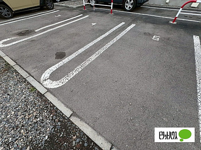 4 / 4
