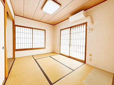 【リフォーム中】和室(別角度写真)です。