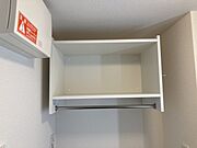 洗濯機置き場上　棚