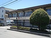 中学校「長野市立裾花中学校まで1808m」