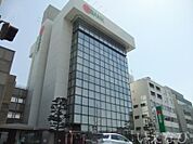 トマト銀行本店 462m