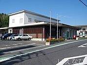 早島郵便局 496m