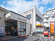 岡山東古松郵便局 679m