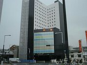 岡山駅西口ビル 818m