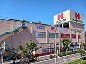 ハローズ西古松モール 900m