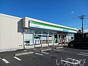 ファミリーマート 750m