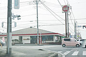 ガスト 伊勢崎店 205m