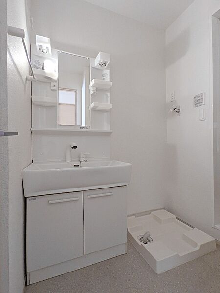 apartment 群馬県北群馬郡吉岡町大字下野田
下野田の賃貸情報を見る
物件地図