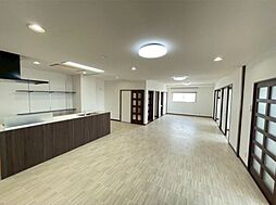 菊地ビル 9階3LDKのリビング/ダイニング