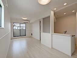 カメリア 板井 B 2階2LDKのリビング/ダイニング