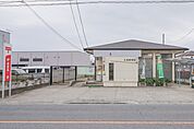 赤堀郵便局 1228m