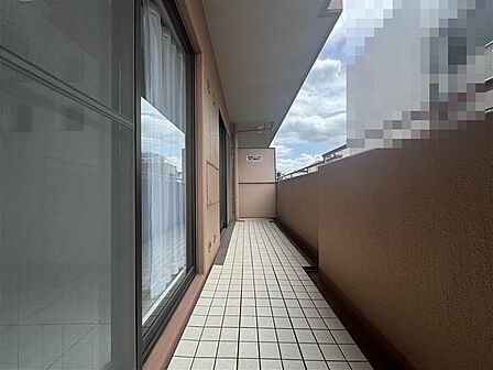 南面バルコニー8.41m2