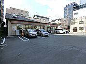 セブンイレブン 京都出世稲荷前店（528m）