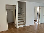 リビングイン階段